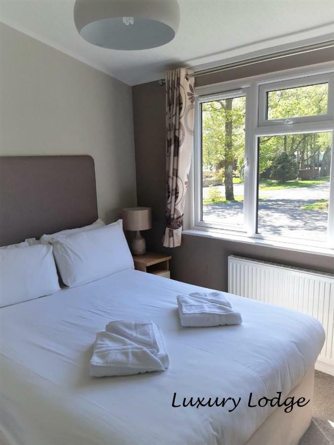 Inverbeg Holiday Park Luss Exteriör bild