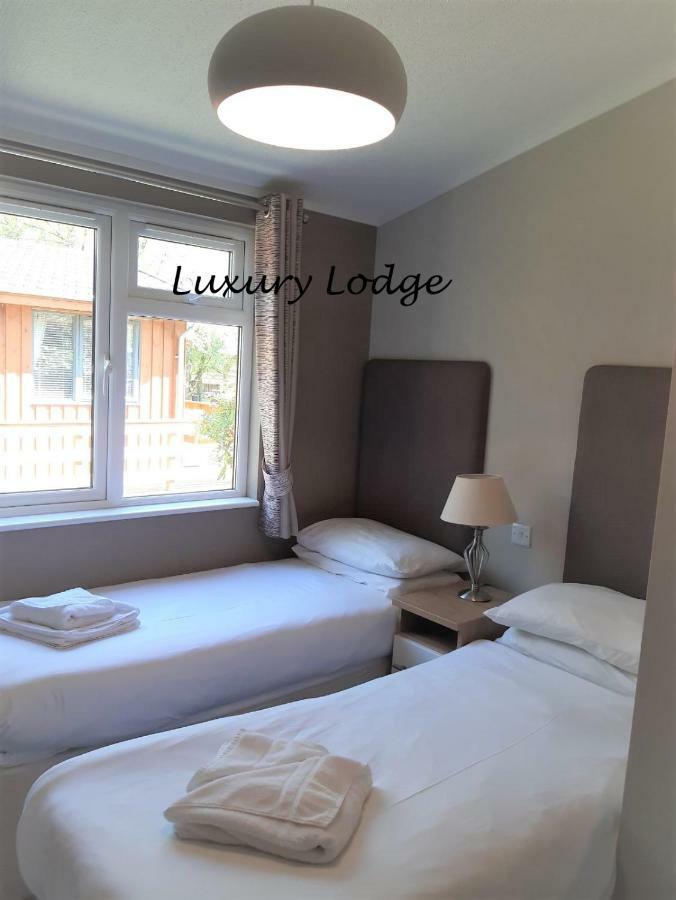 Inverbeg Holiday Park Luss Exteriör bild